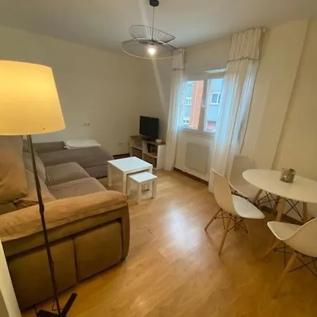 Apartment Comodo En